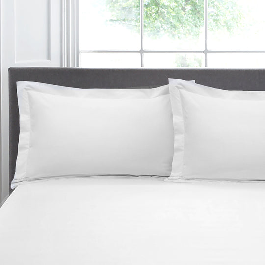 200 Thread Count Plain Dye Pair of Oxford Pillowcases in White 50 x 75cm