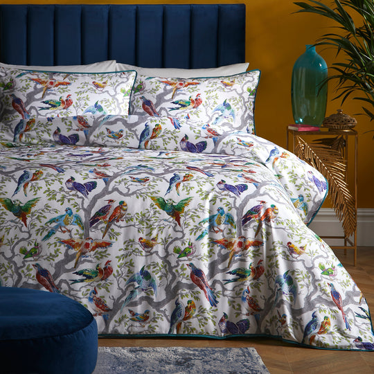 Birdity Absurdity Duvet Cover Set in Multicolour