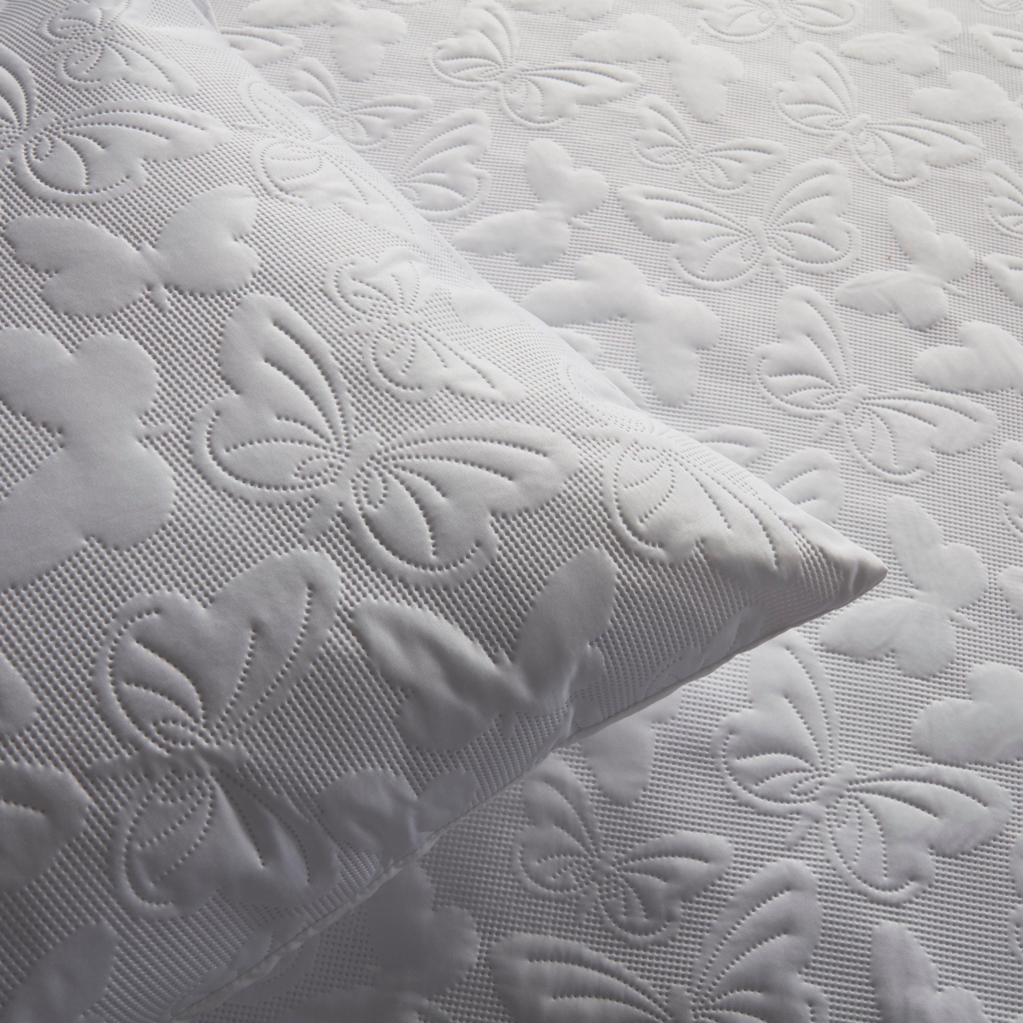 Butterfly Garden Duvet Cover Set by Serene in White - Duvet Cover Set - Serene