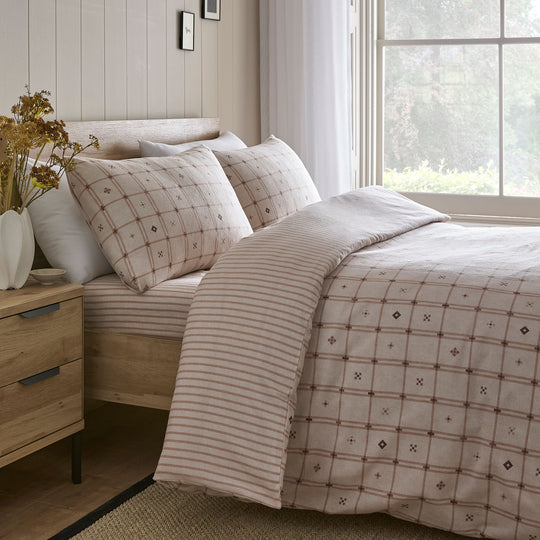 Cottage Check Duvet Cover Set in Natural