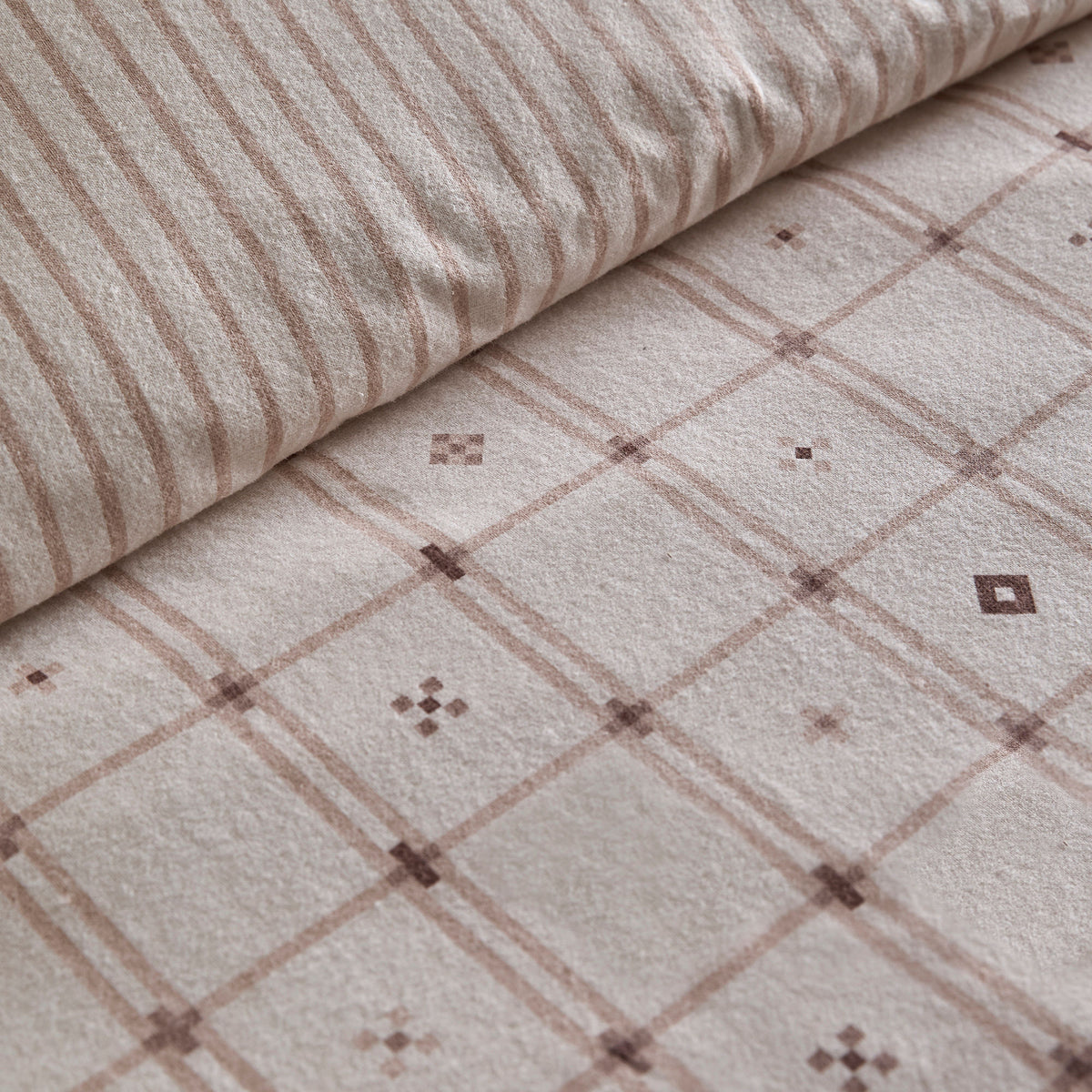 Cottage Check Duvet Cover Set in Natural - Duvet Cover Set - D & D Lodge