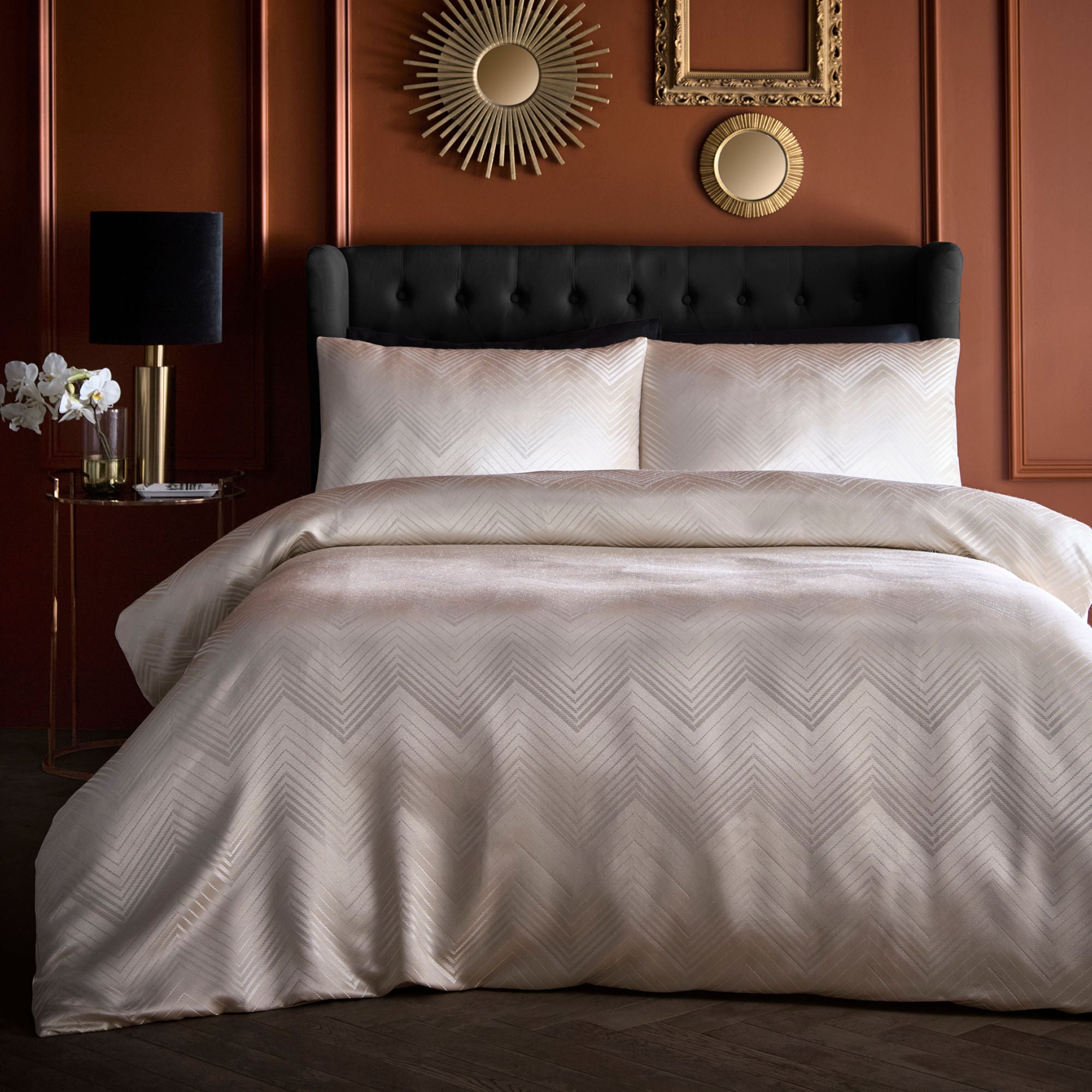 Cocktail Duvet Cover Set in Ivory - Duvet Cover Set - Laurence Llewelyn-Bowen