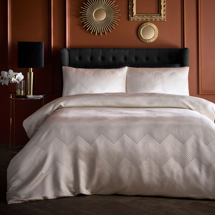 Cocktail Duvet Cover Set in Ivory - Duvet Cover Set - Laurence Llewelyn-Bowen