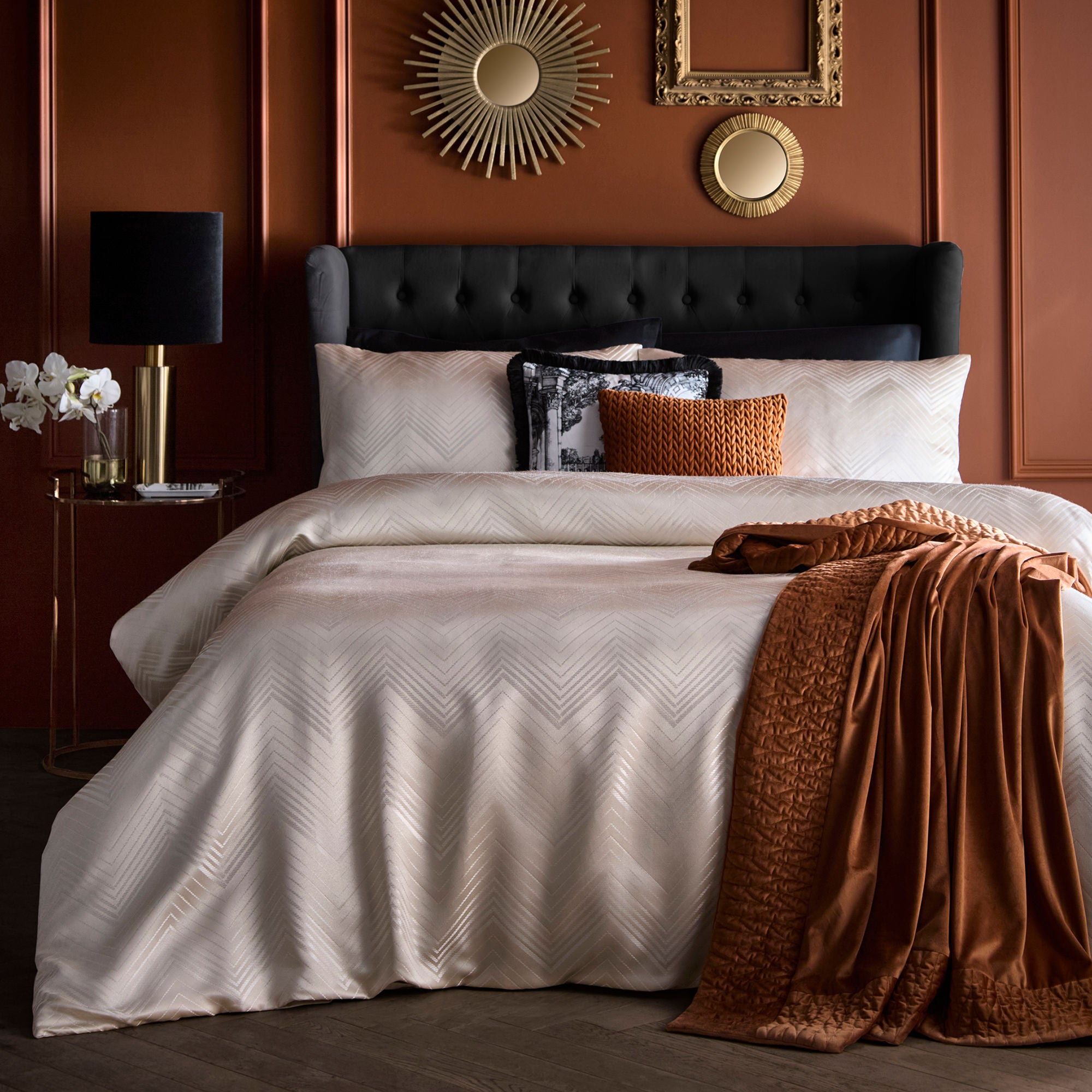 Cocktail Duvet Cover Set in Ivory - Duvet Cover Set - Laurence Llewelyn-Bowen