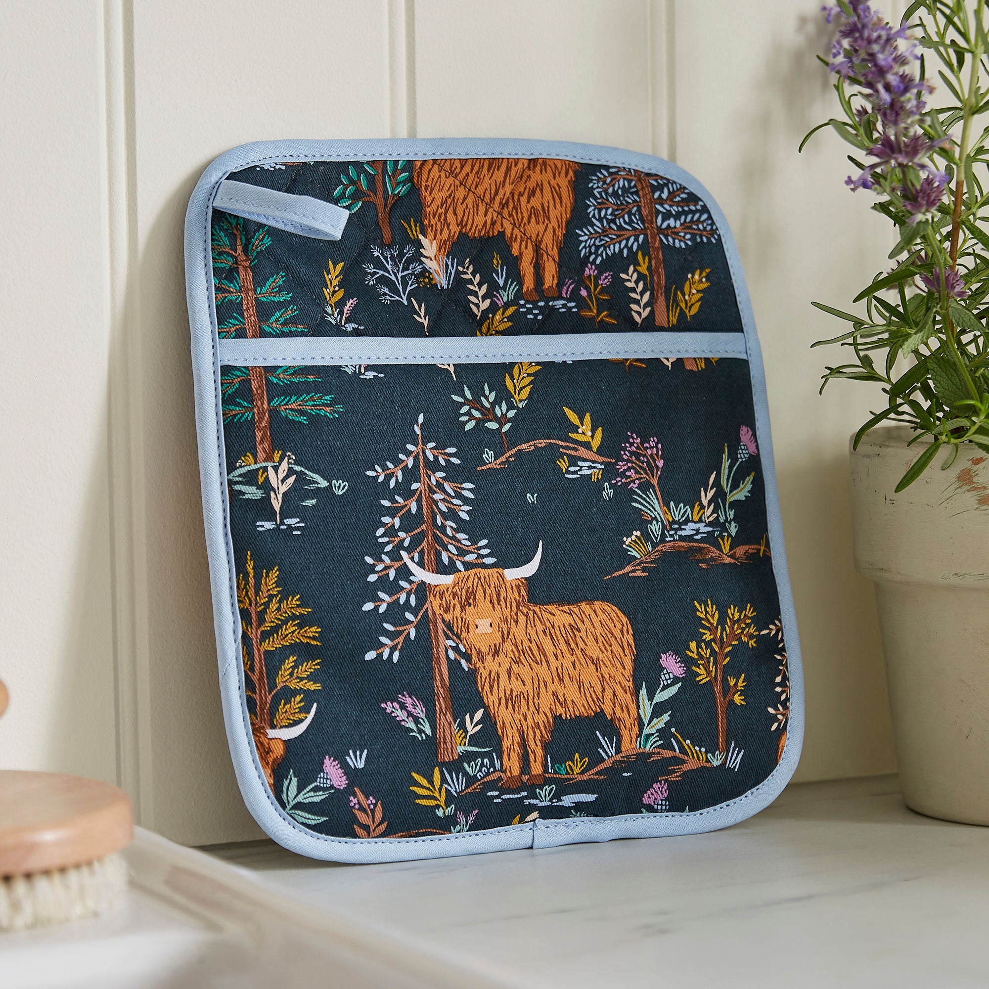 Ulster Weavers Connie the Cow Pot Mitt One Size in Navy - Pot Mitt - Ulster Weavers