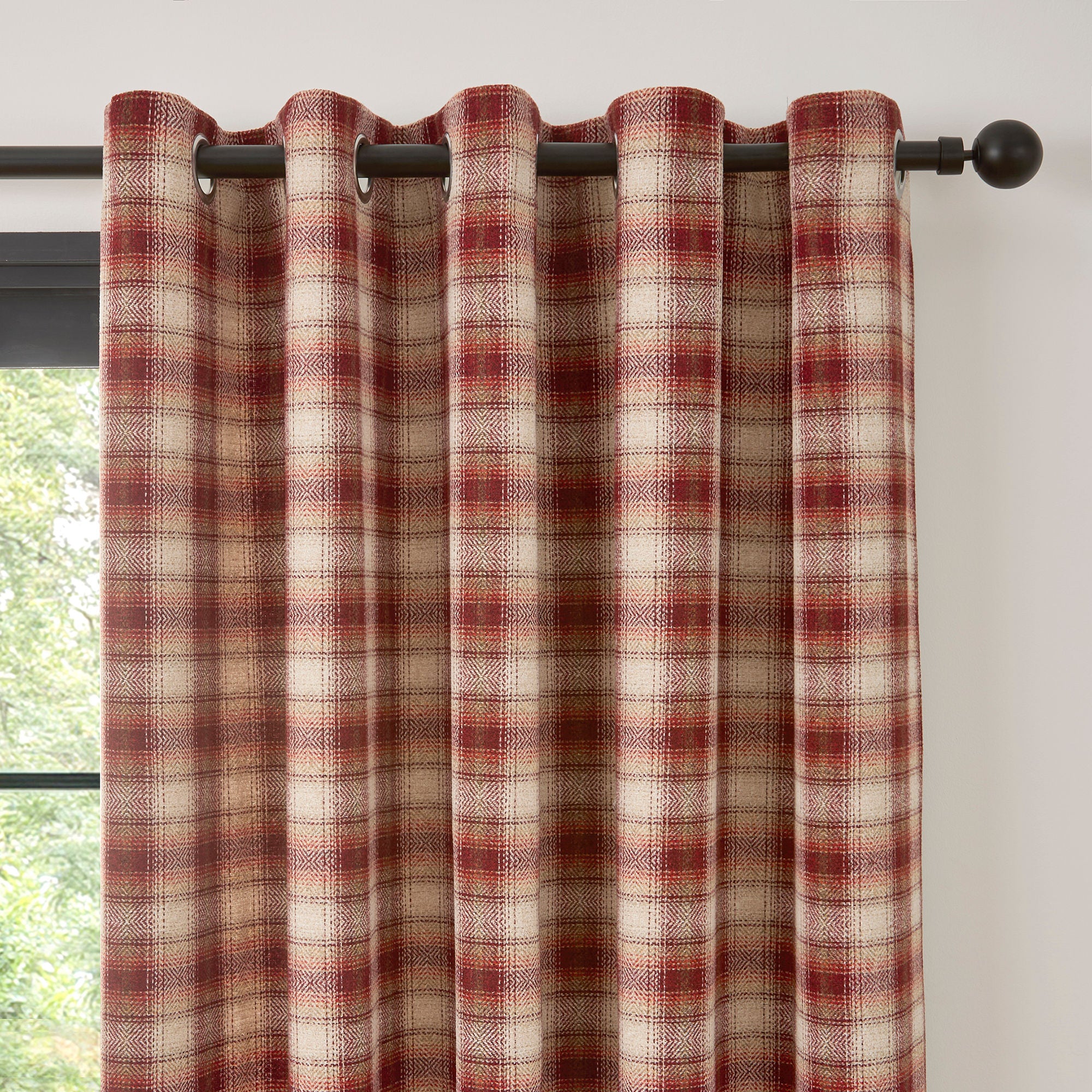 Everett Eyelet Curtains in Red - Pair of Eyelet Curtains - Curtina