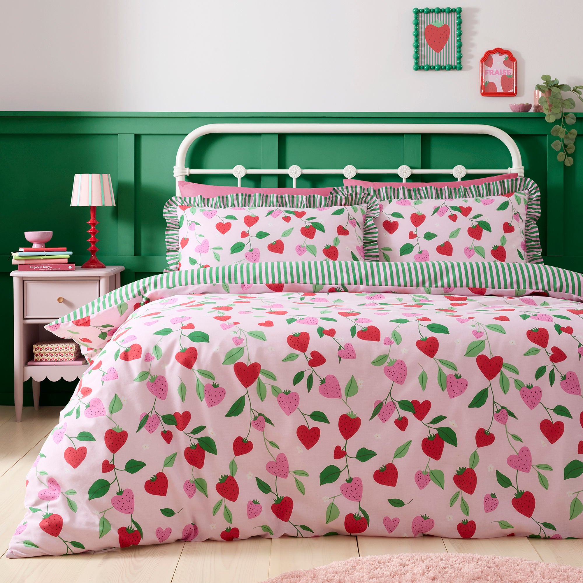 Fun Strawberries Duvet Cover Set in Pink - Duvet Cover Set - Bedlam