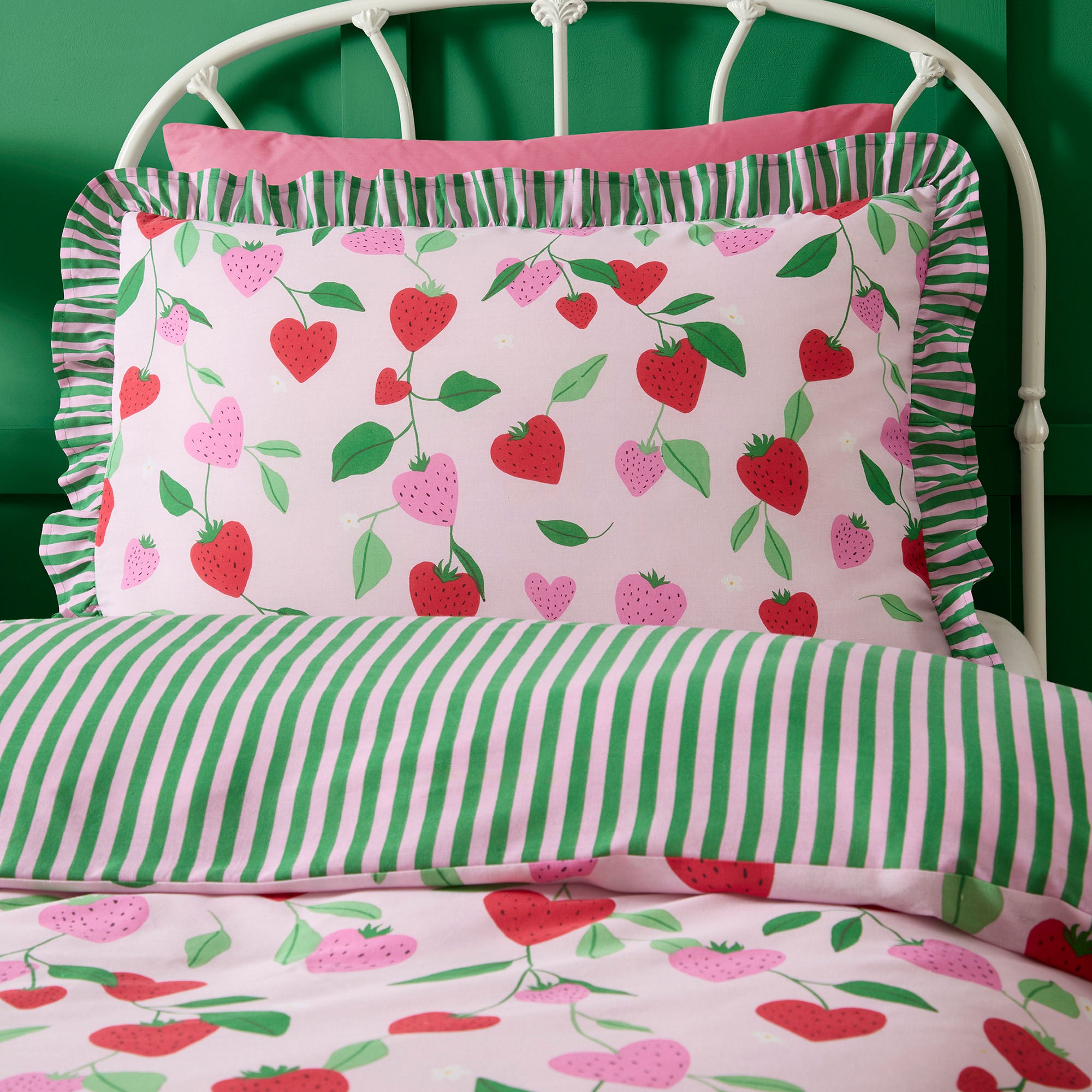 Fun Strawberries Duvet Cover Set in Pink - Duvet Cover Set - Bedlam