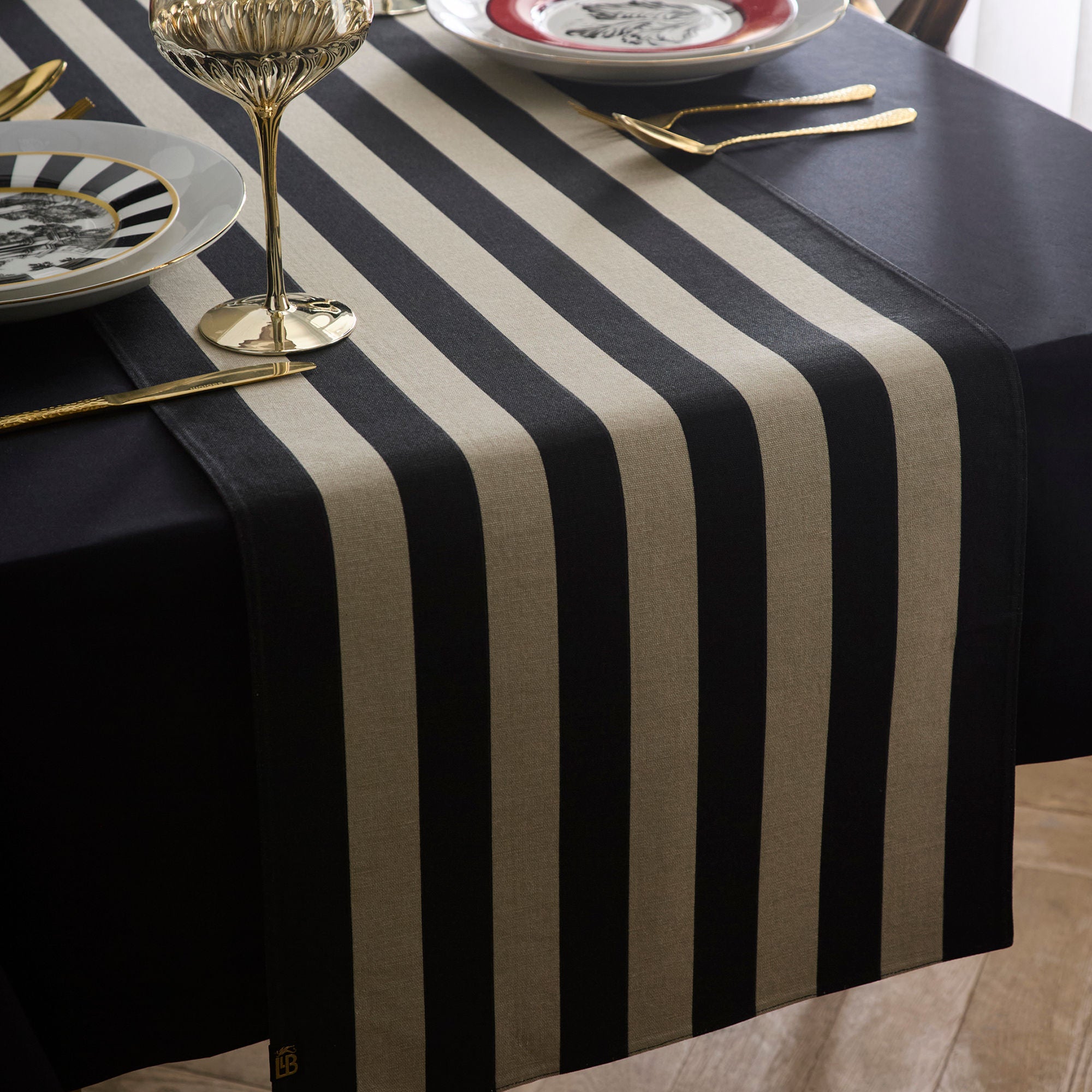 Festivo Table Runner in Red 230 x 40cm - Table Runner - Laurence Llewelyn-Bowen