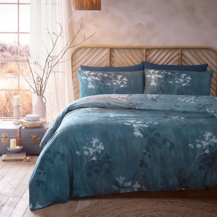 Flynn Duvet Cover Set by Drift Home in Teal - Duvet Cover Set - Drift Home