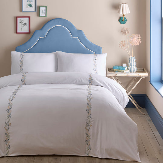 Julianna Embroidery Duvet Cover Set in White