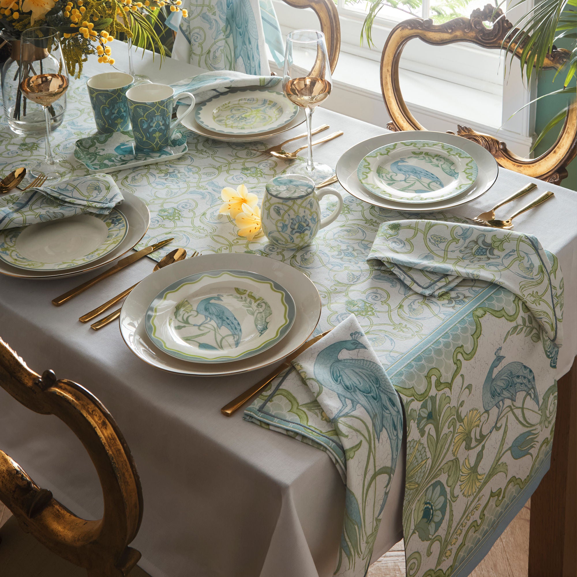 Palm Court Napkins 4 Pack in Green - Napkin (4 Pack) - Laurence Llewelyn-Bowen