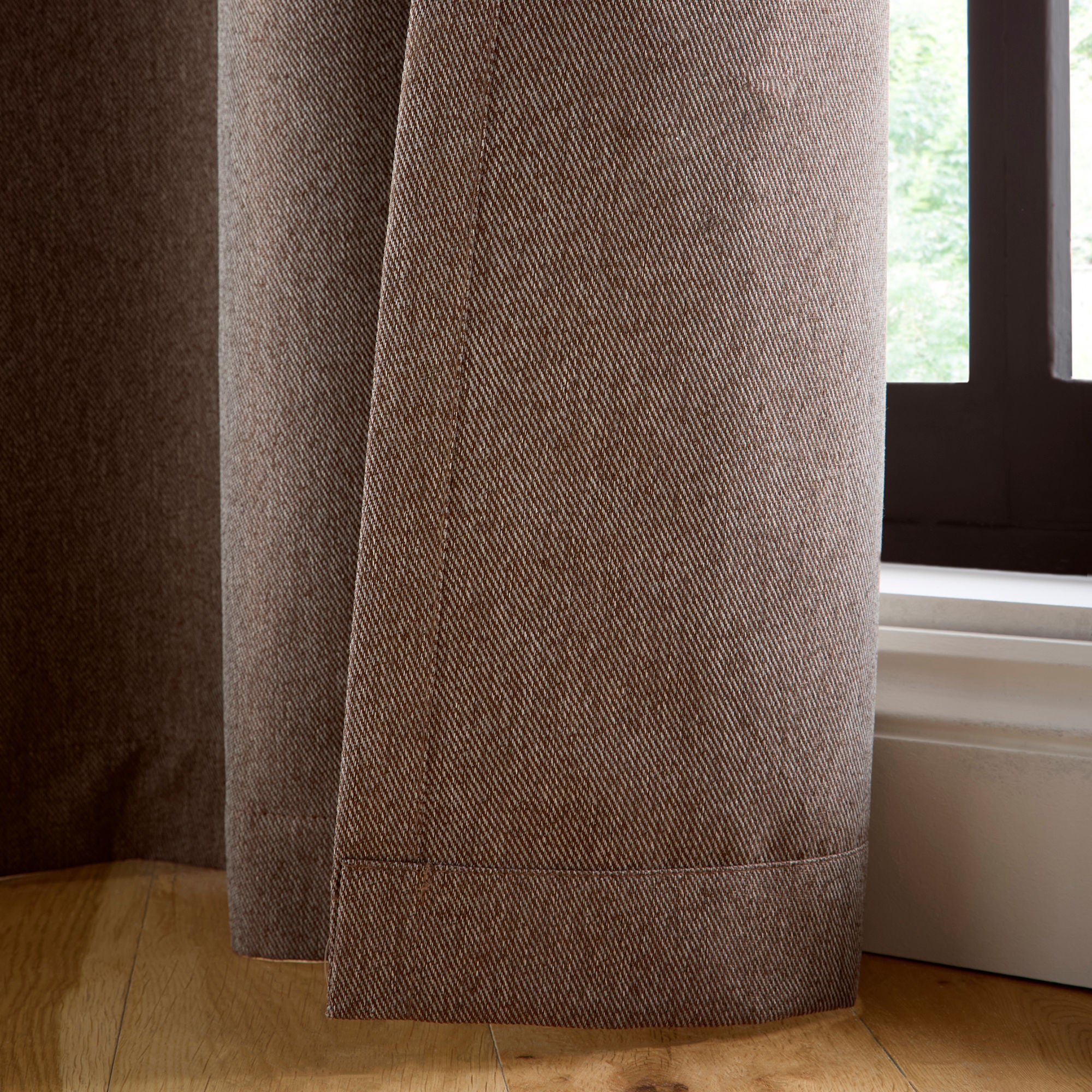 Plain Twill Pair of Eyelet Curtains in Chocolate - Pair of Eyelet Curtains - Curtina