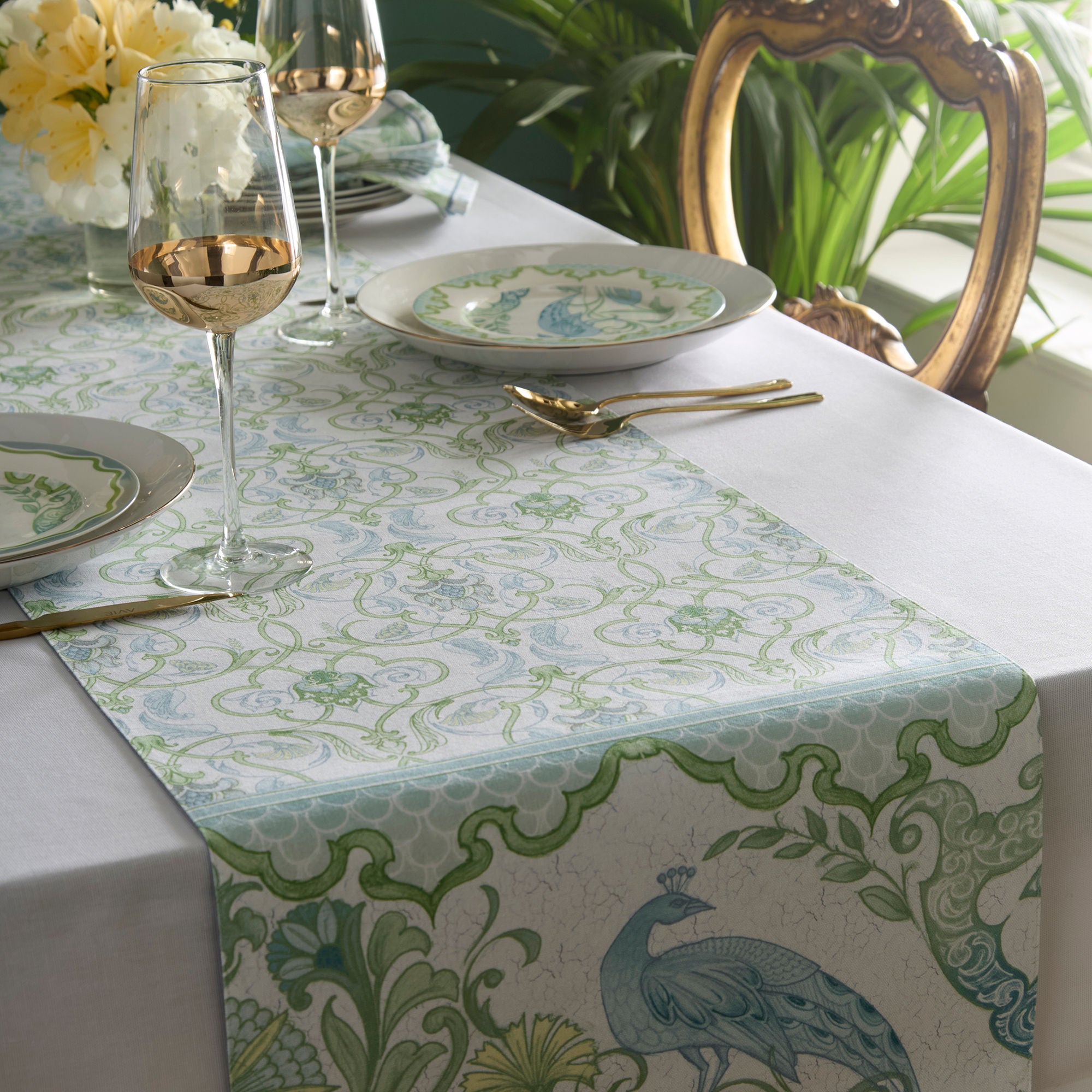 Palm Court Porcelain Side Plates 4 Pack in Multicolour - Side Plate (4 Pack) - Laurence Llewelyn-Bowen