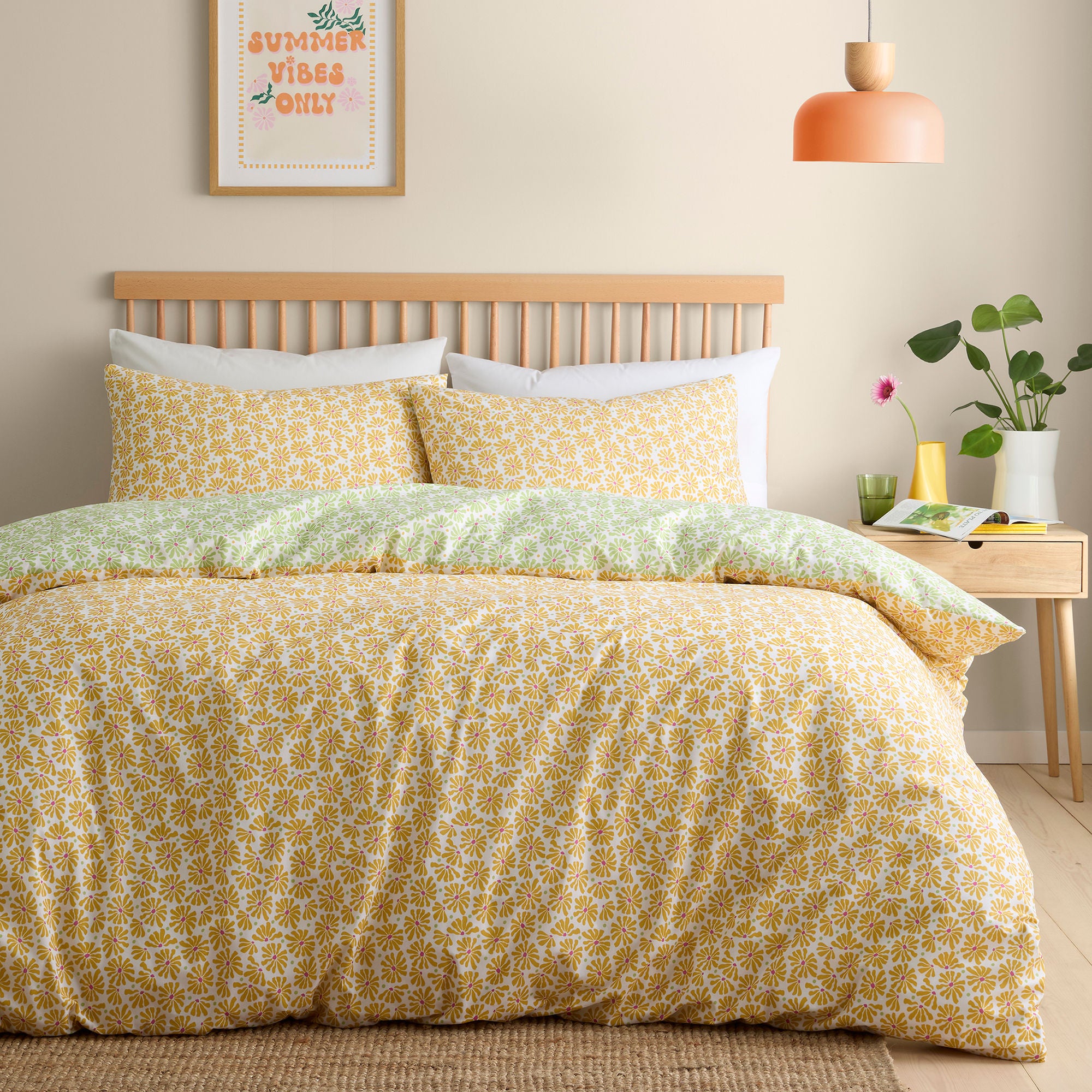 Retro Daisy Floral Duvet Cover Set in Yellow - Duvet Cover Set - Fusion