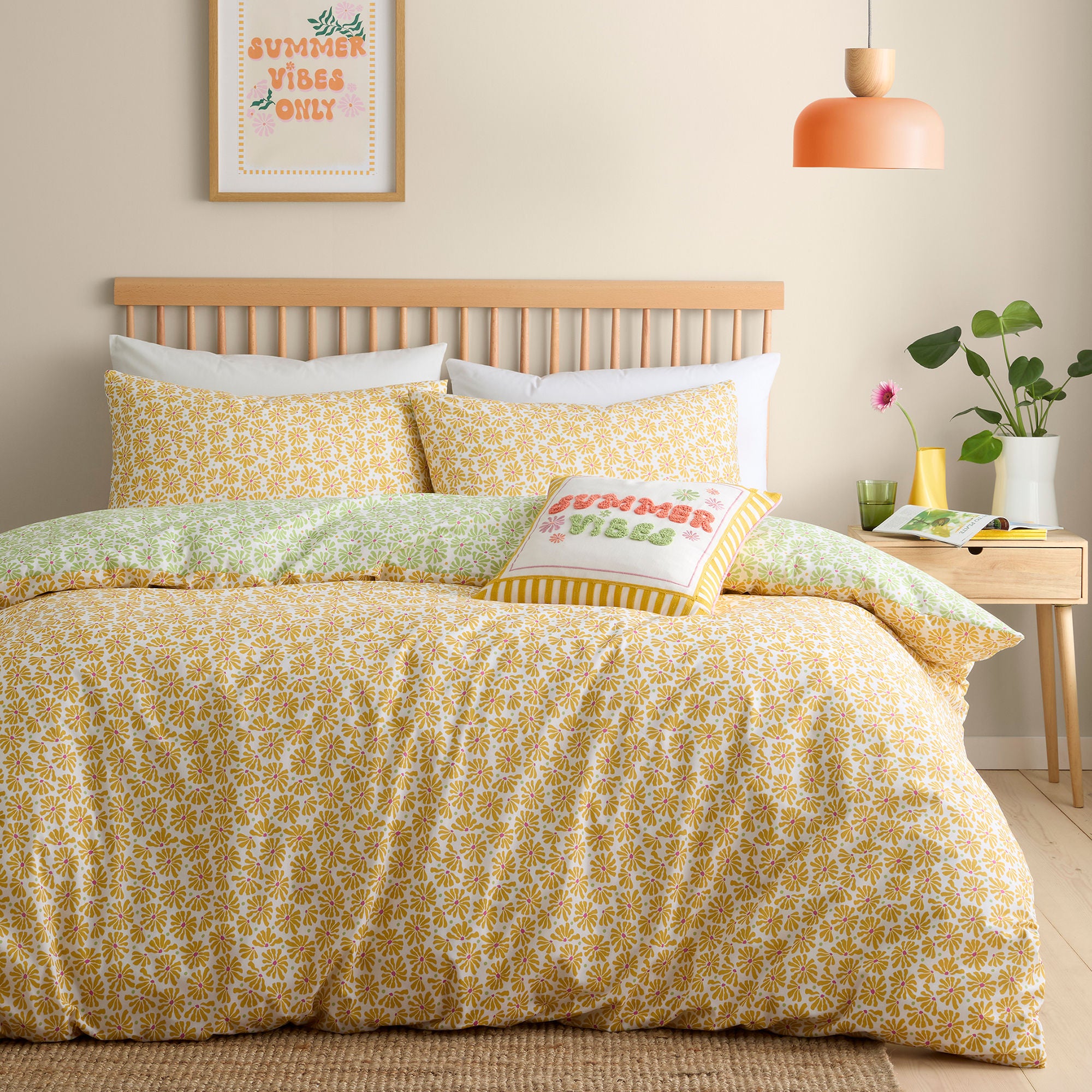 Retro Daisy Floral Duvet Cover Set in Yellow - Duvet Cover Set - Fusion