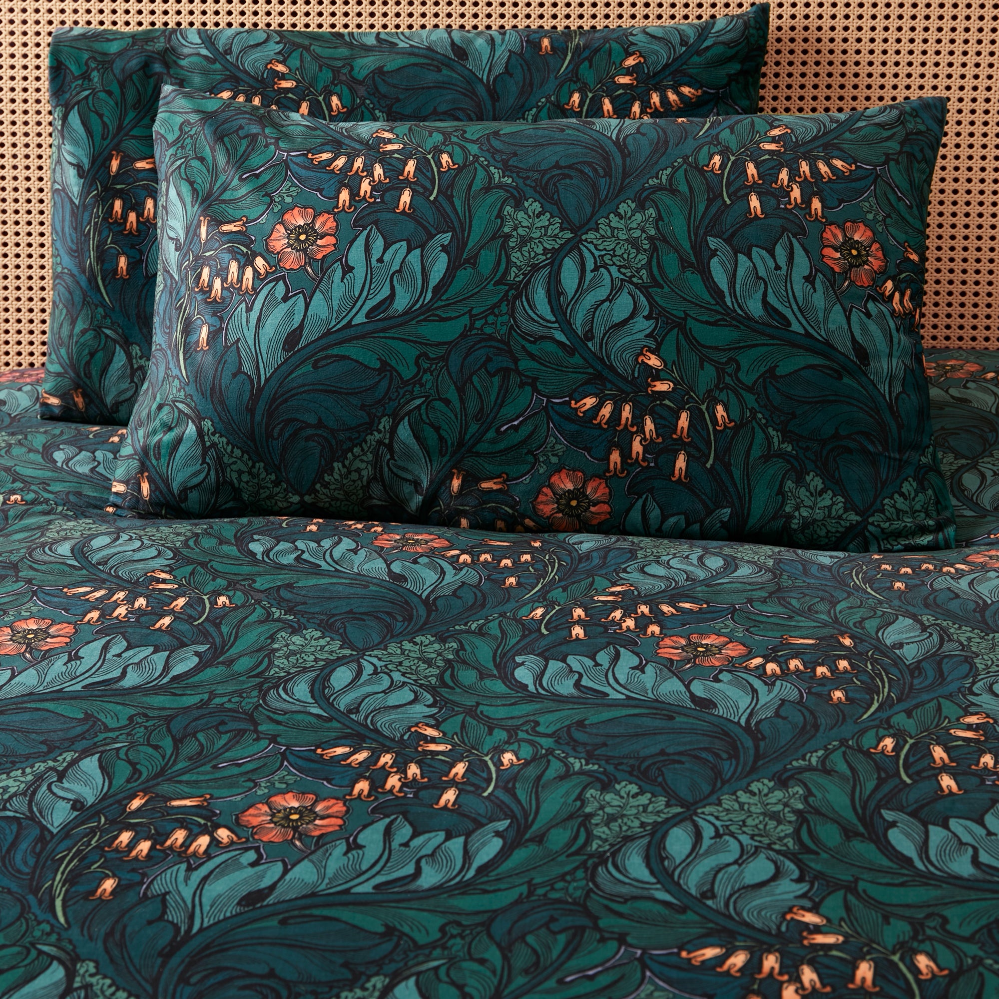 Rambleicious Duvet Cover Set by Laurence Llewelyn-Bowen in Bottle Green - Duvet Cover Set - Laurence Llewelyn-Bowen