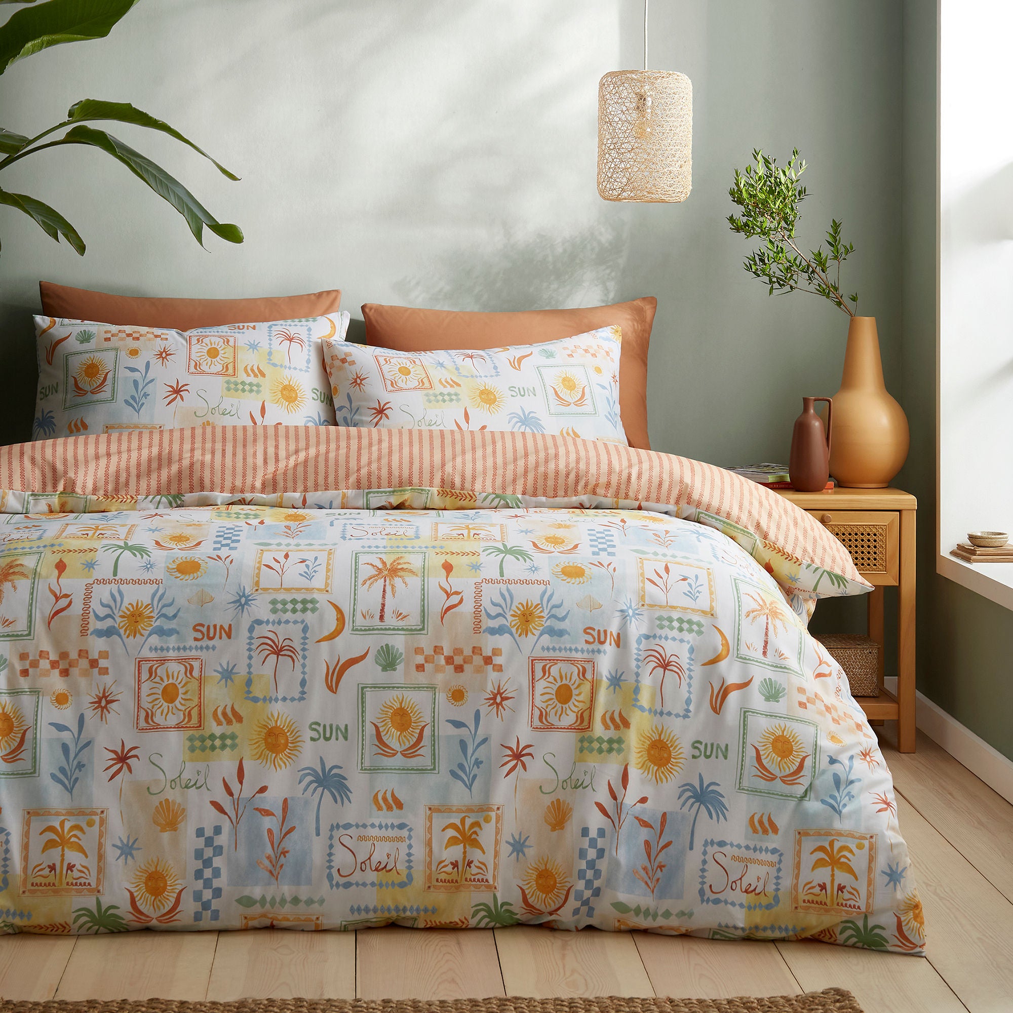 Soleil Duvet Cover Set in Multi - Duvet Cover Set - Fusion