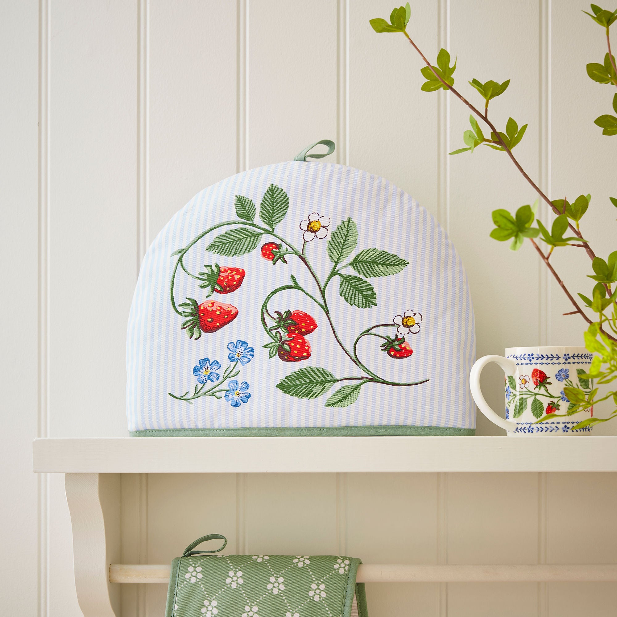 Strawberry Patch Bone China Mug in Green - Mug - Ulster Weavers