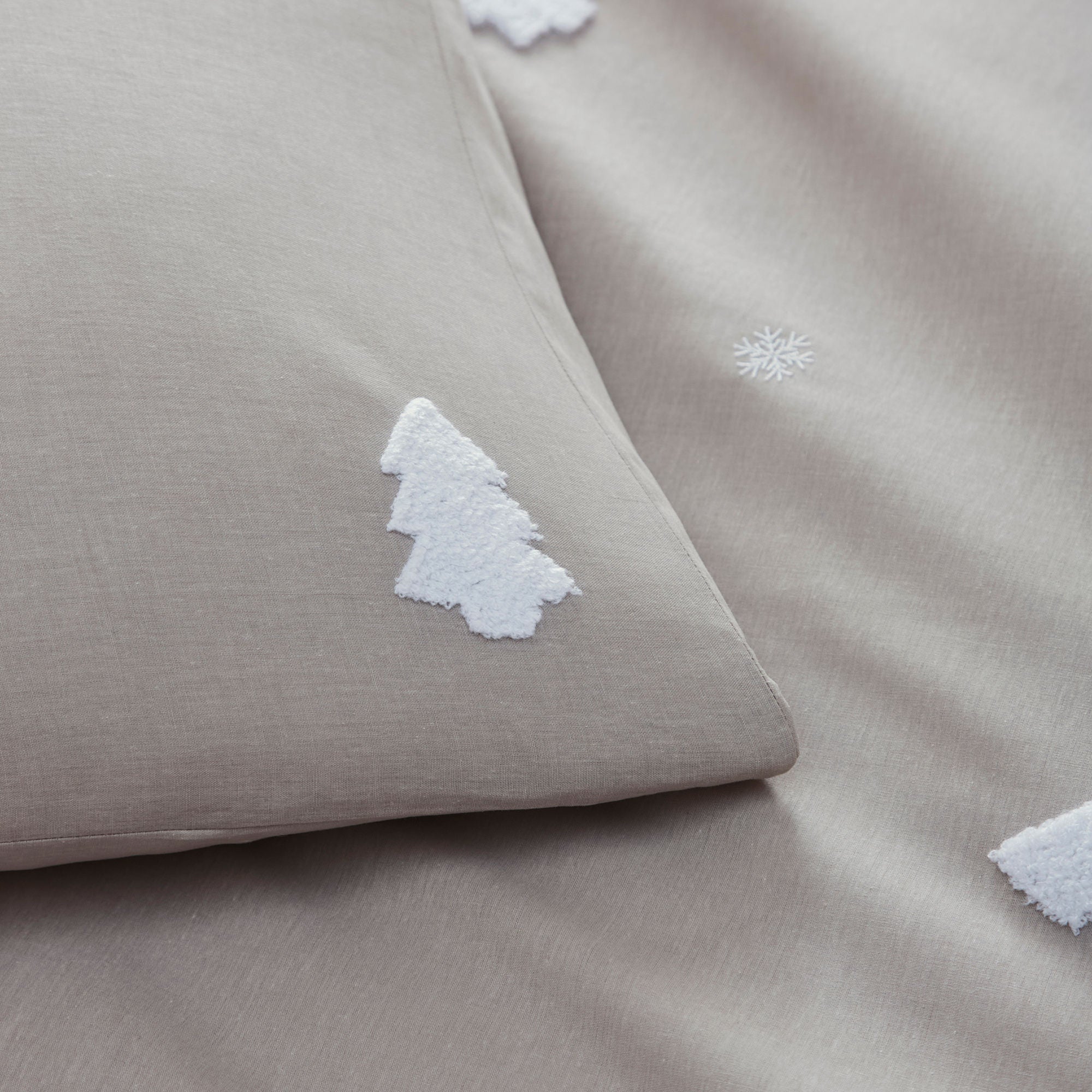 Tufted Trees Duvet Cover Set in Natural - Duvet Cover Set - Appletree