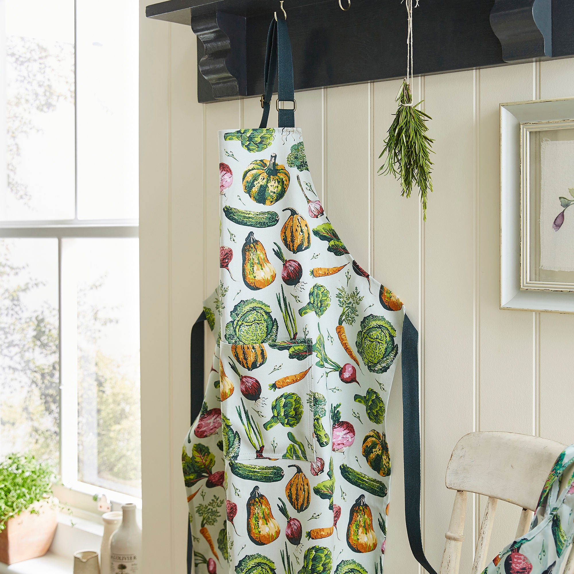 Ulster Weavers Vegetable Medley Apron - Cotton One Size in Multi - Apron - Ulster Weavers