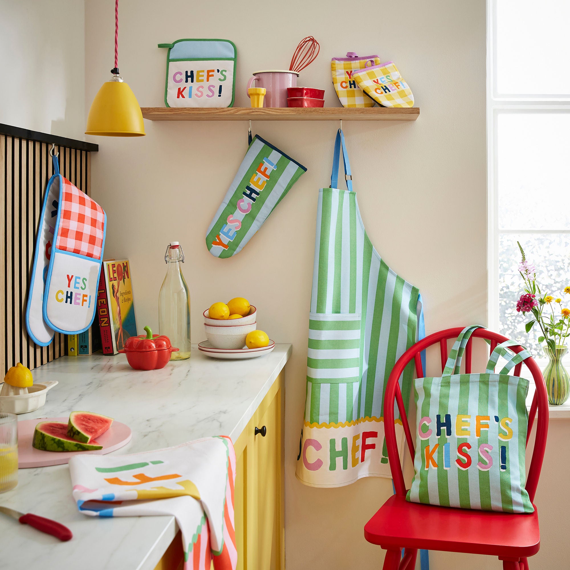 Yes Chef Kiss Cotton Tea Towel in Multicolour - Tea Towel - Ulster Weavers